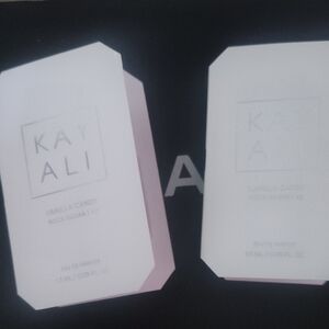 Kayali Vanilla Candy Eau de Parfum - Light Pink